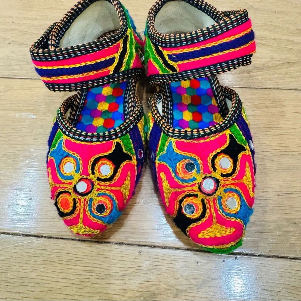 Colorful Embroidered Sandals for baby toddler size 6-7
